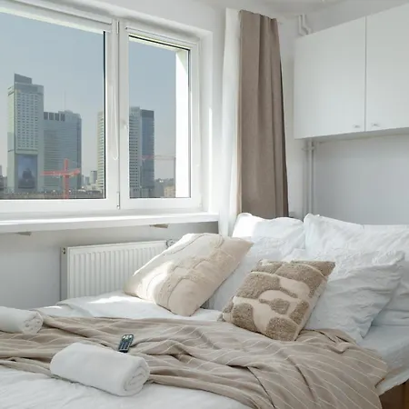 Apartment Lyna Gold - Manhattan View Warsaw